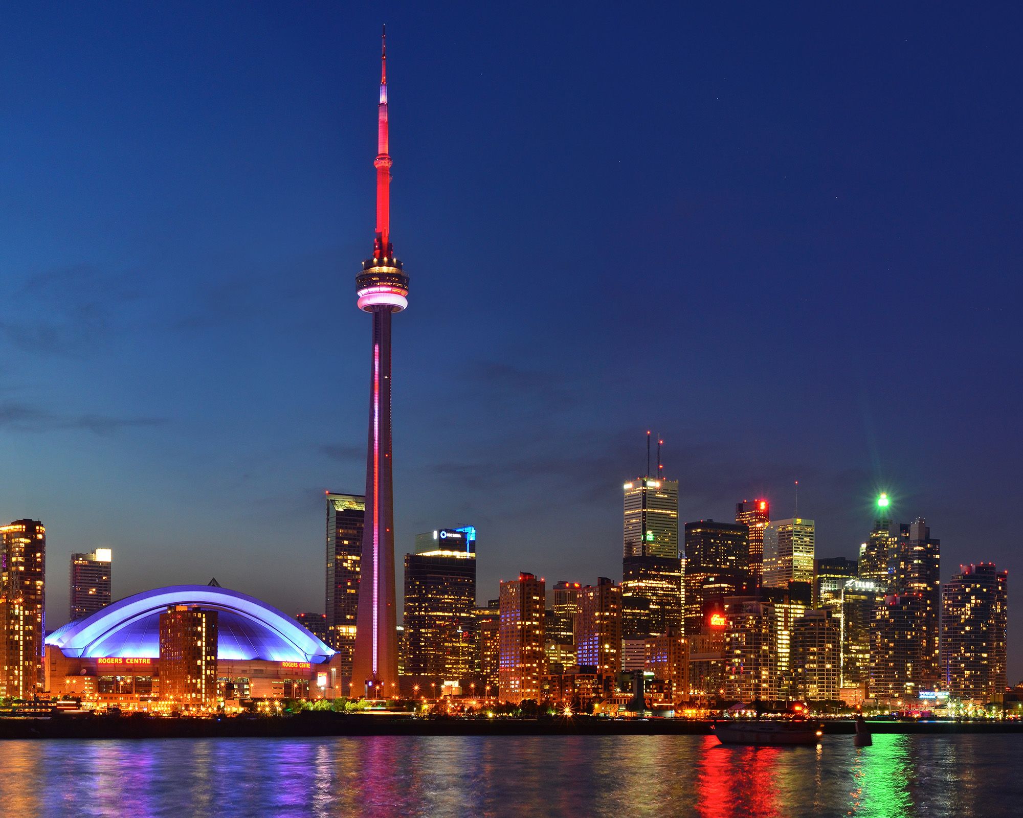 Toronto skyline at night